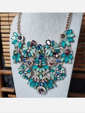 NATASHA Couture Dramatic Statement Necklace Gold Tone Teal Rivoli Mystic Topaz
